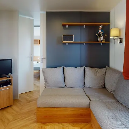 Mobil Avec Clim La Semesterbostad