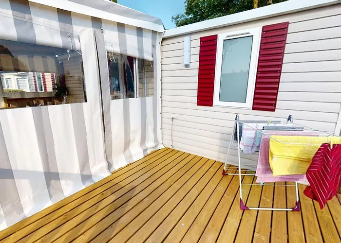 Mobil Avec Clim La بيت للعطل